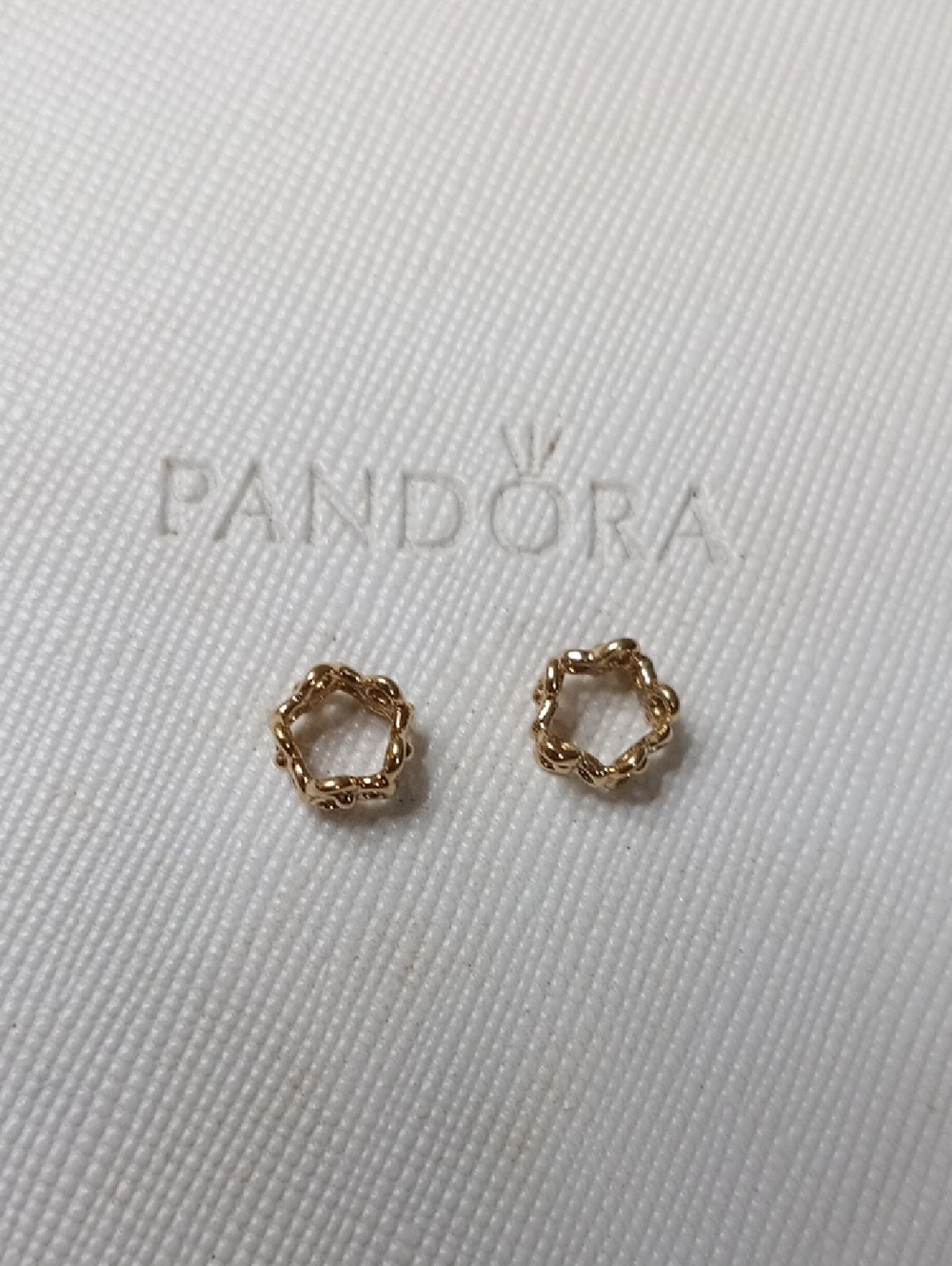 Two Pandora 14k Solid Gold Vintage Trinity Spacers - Picture 2 of 5